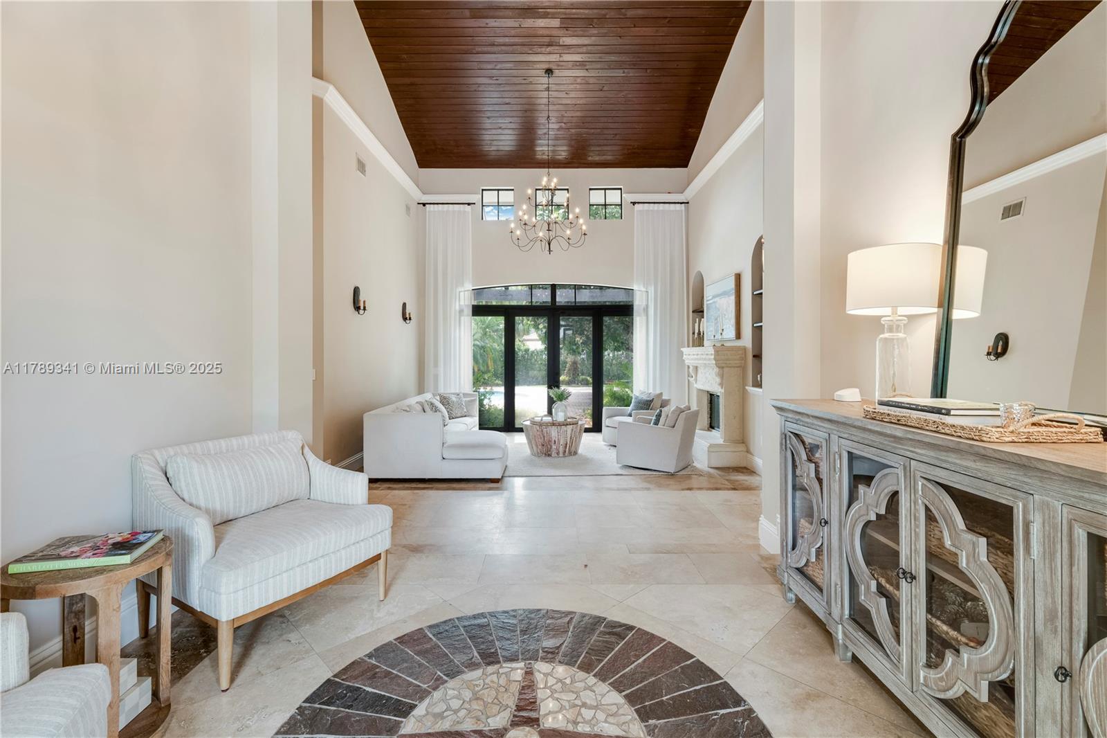 OAK RIDGE FALLS 2ND ADDN - Residential