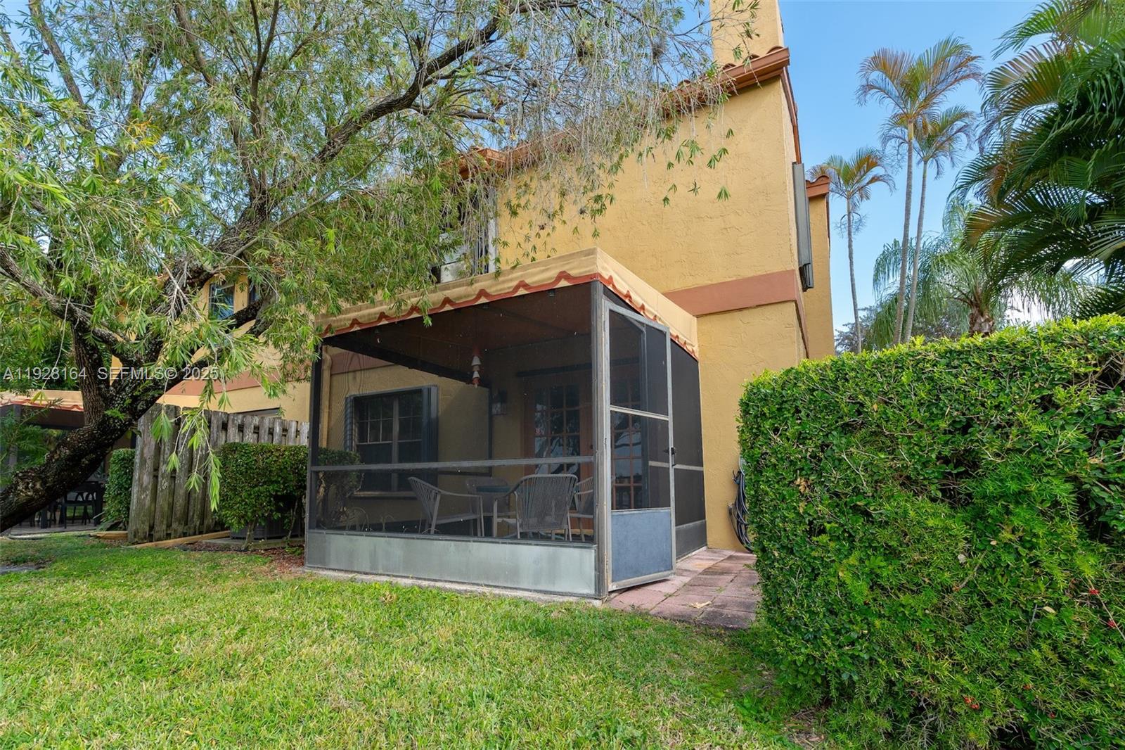 BOCA FONTANA TR E - Residential