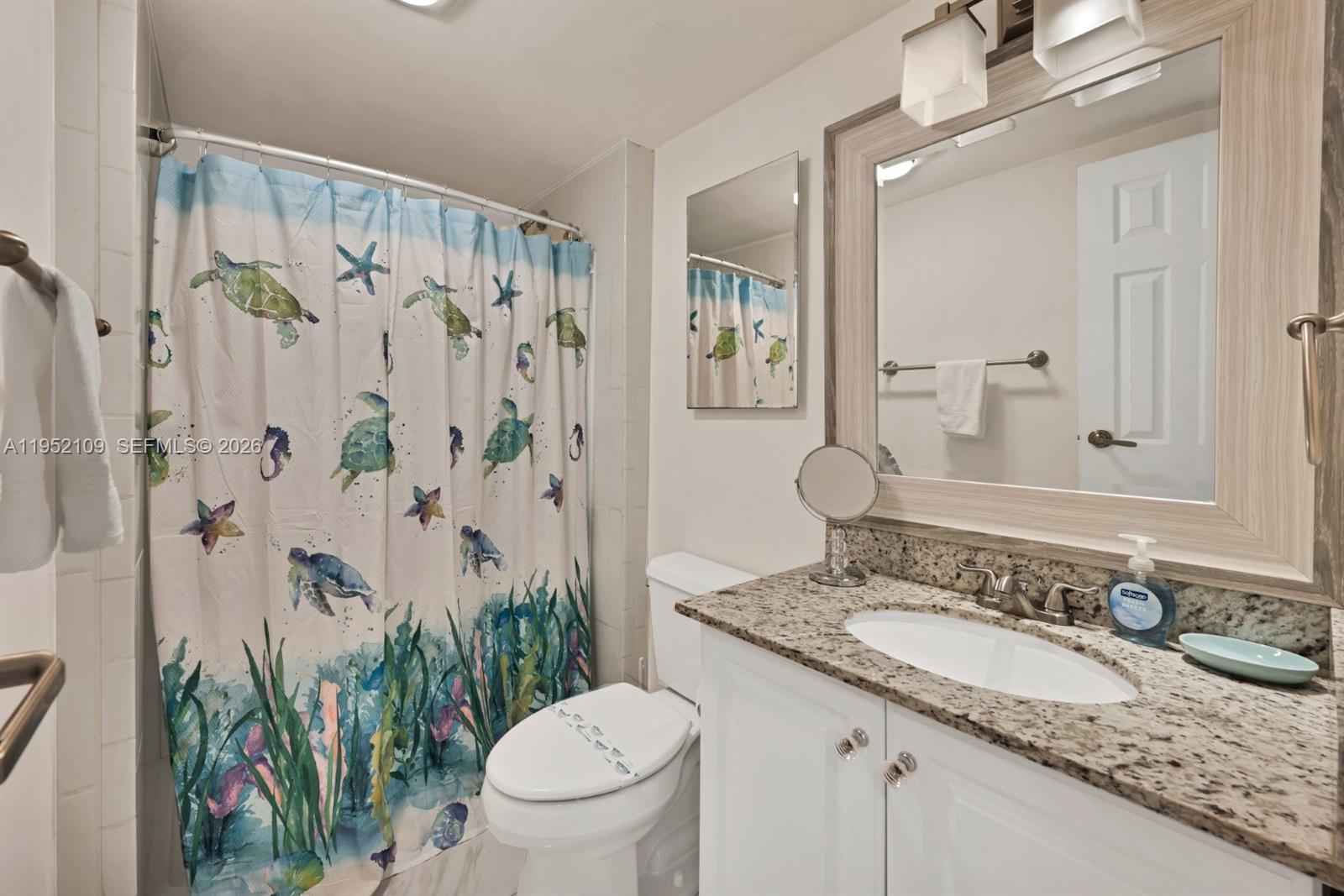 BRAVURA II CONDO - Residential