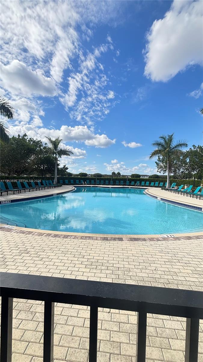 MC RESIDENTIAL - Residential