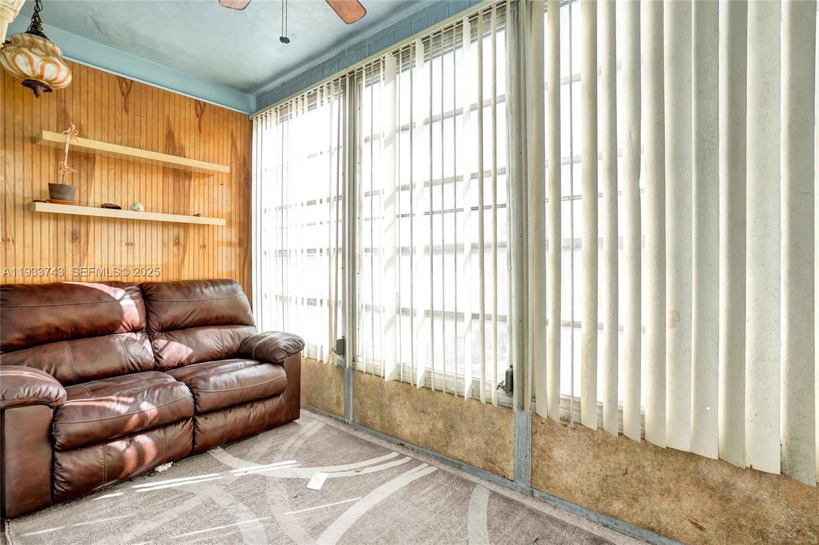 CASTLE APARTMENTS 12 COND - Residential