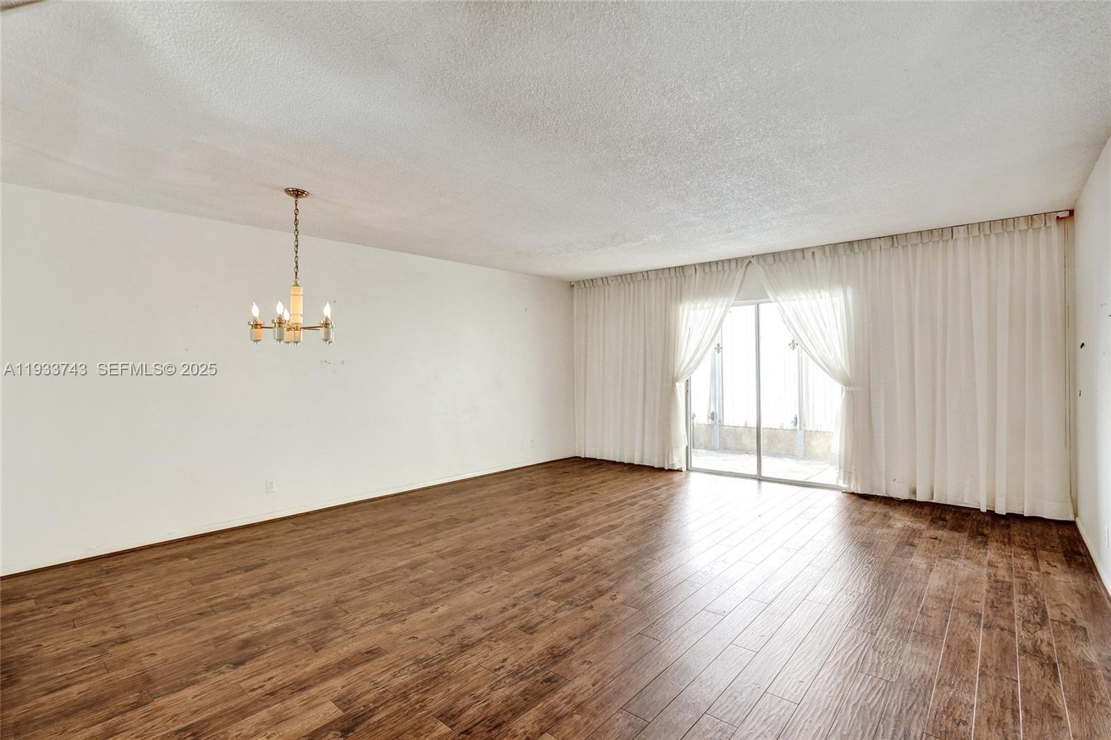 CASTLE APARTMENTS 12 COND - Residential