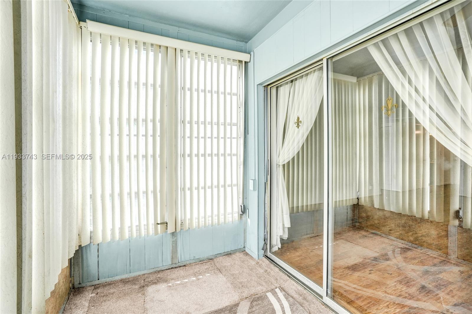 CASTLE APARTMENTS 12 COND - Residential