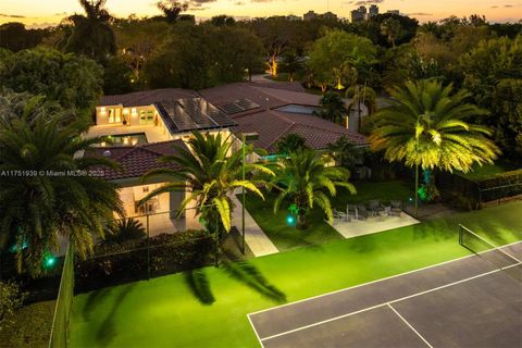 A home in Pinecrest