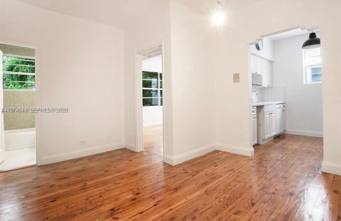 PARK CORNER CONDO - Residential