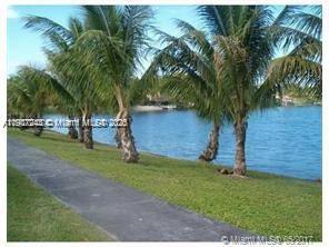PROMENADE AT KENDALE LAKE - Residential Lease