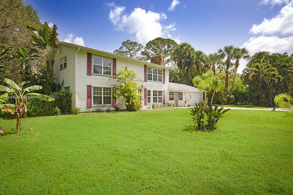 Photo of 12109 N 185th St N, Jupiter, FL 33478 (MLS # A11441996)