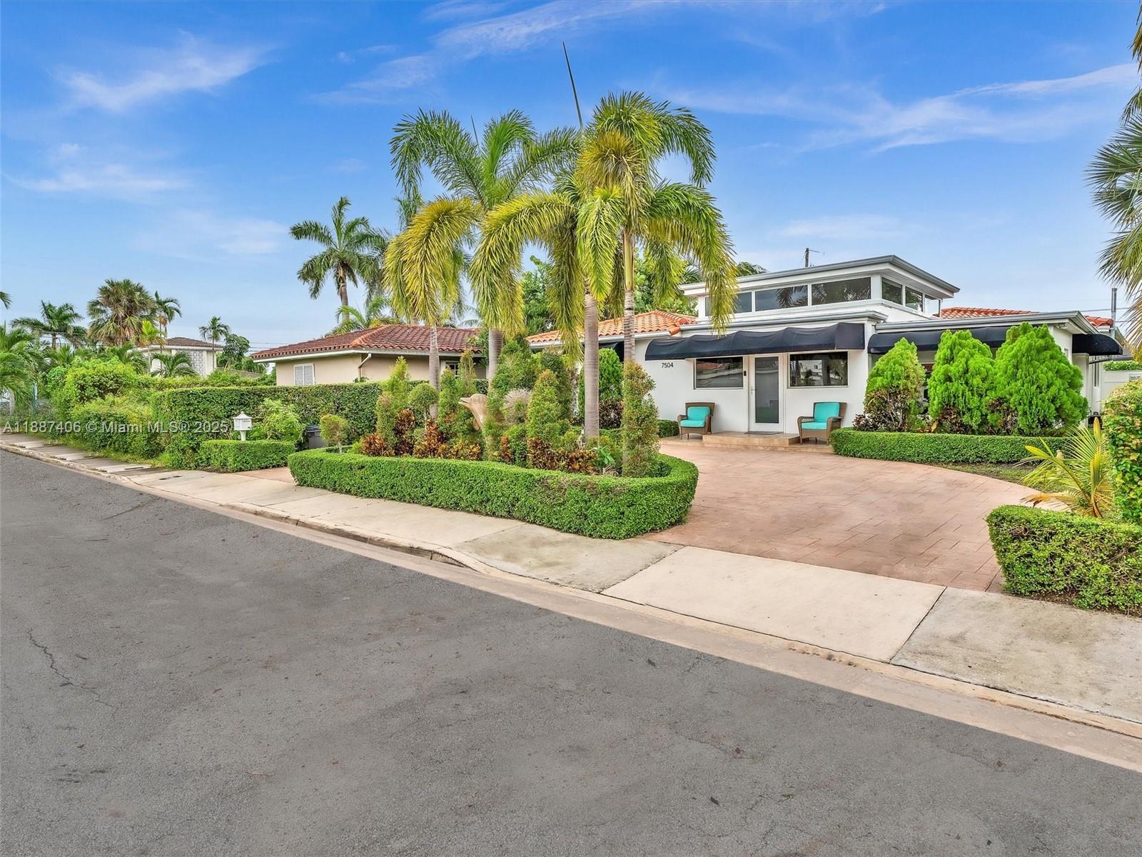TREASURE ISLAND - Residential