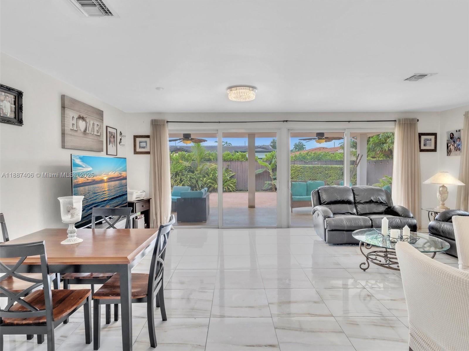 TREASURE ISLAND - Residential