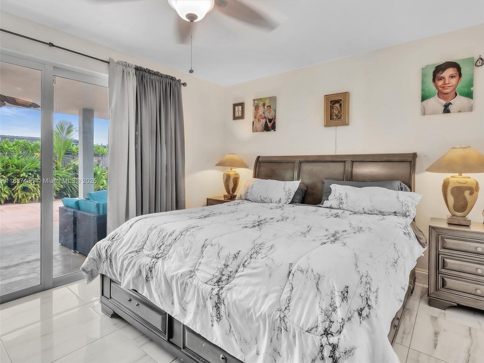 TREASURE ISLAND - Residential