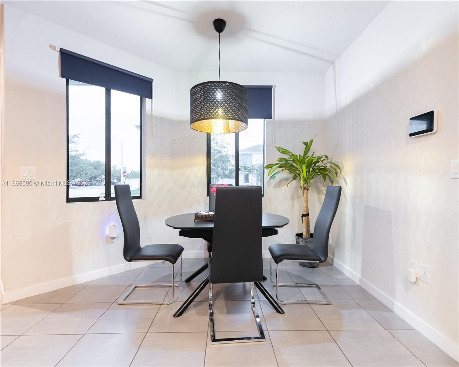 MC RESIDENTIAL - Residential