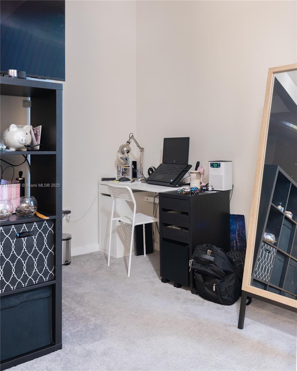 MC RESIDENTIAL - Residential