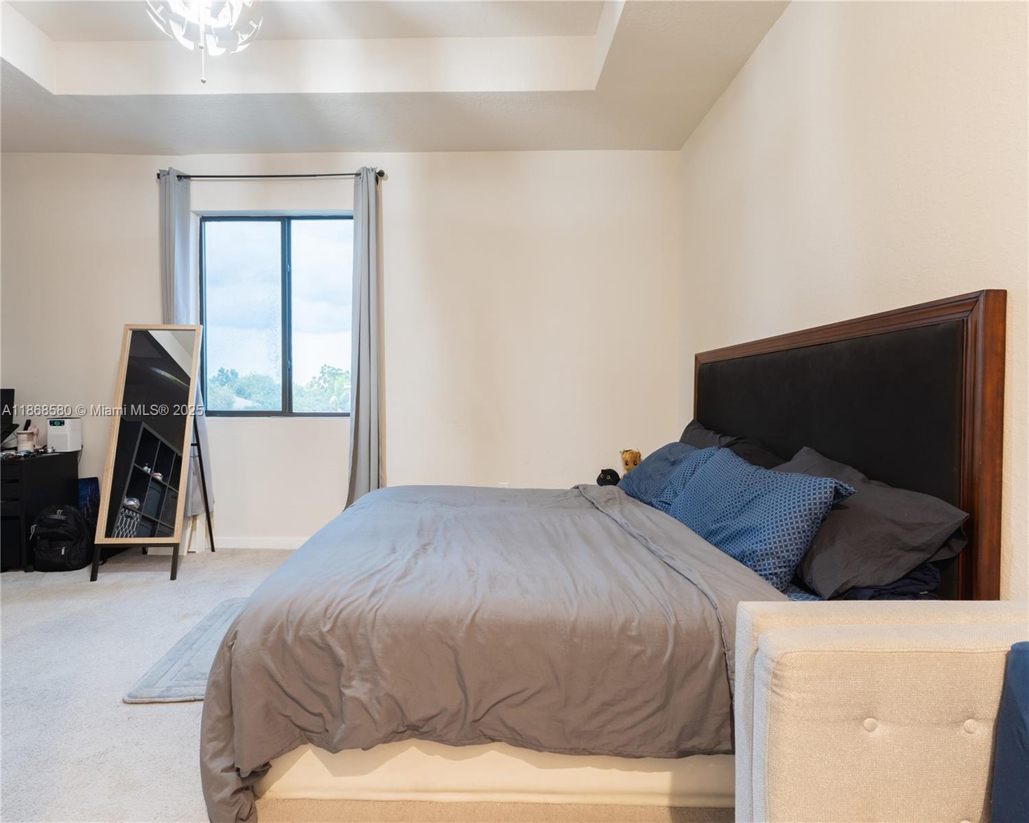 MC RESIDENTIAL - Residential