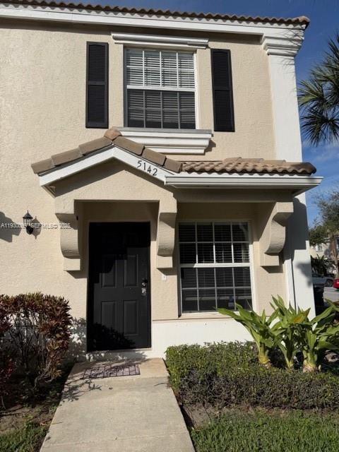 PALMBROOKE TOWNHOMES - Residential Lease