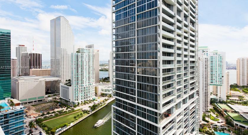 ICONBRICKELL CONDO NO 1 - Residential