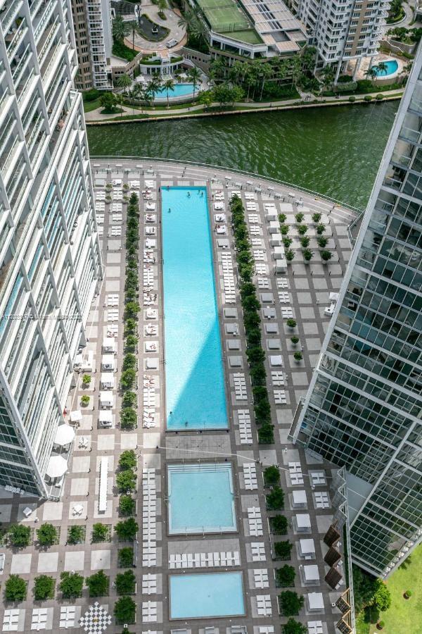 ICONBRICKELL CONDO NO 1 - Residential