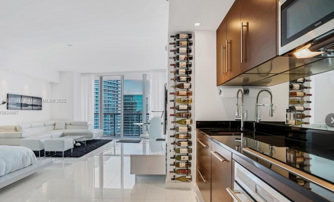 ICONBRICKELL CONDO NO 1 - Residential