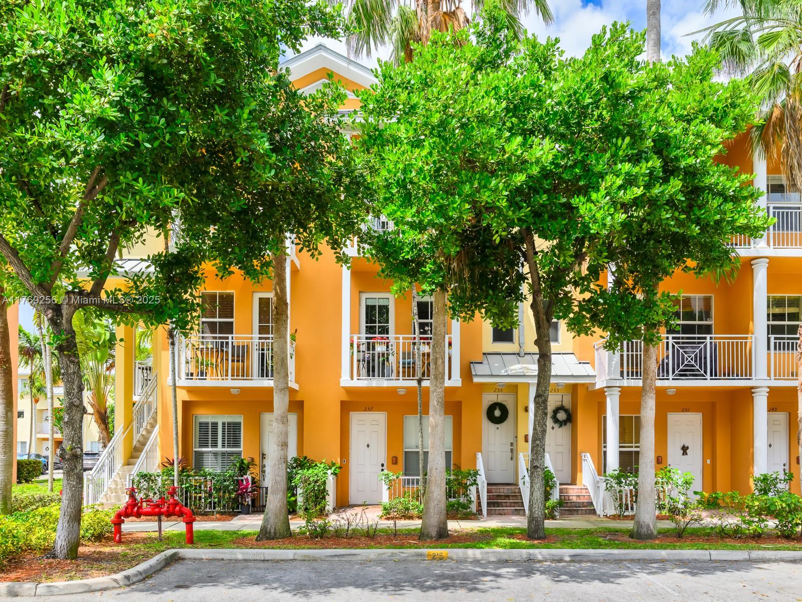 VILLAGE AT SAILBOAT BEND - Residential Lease