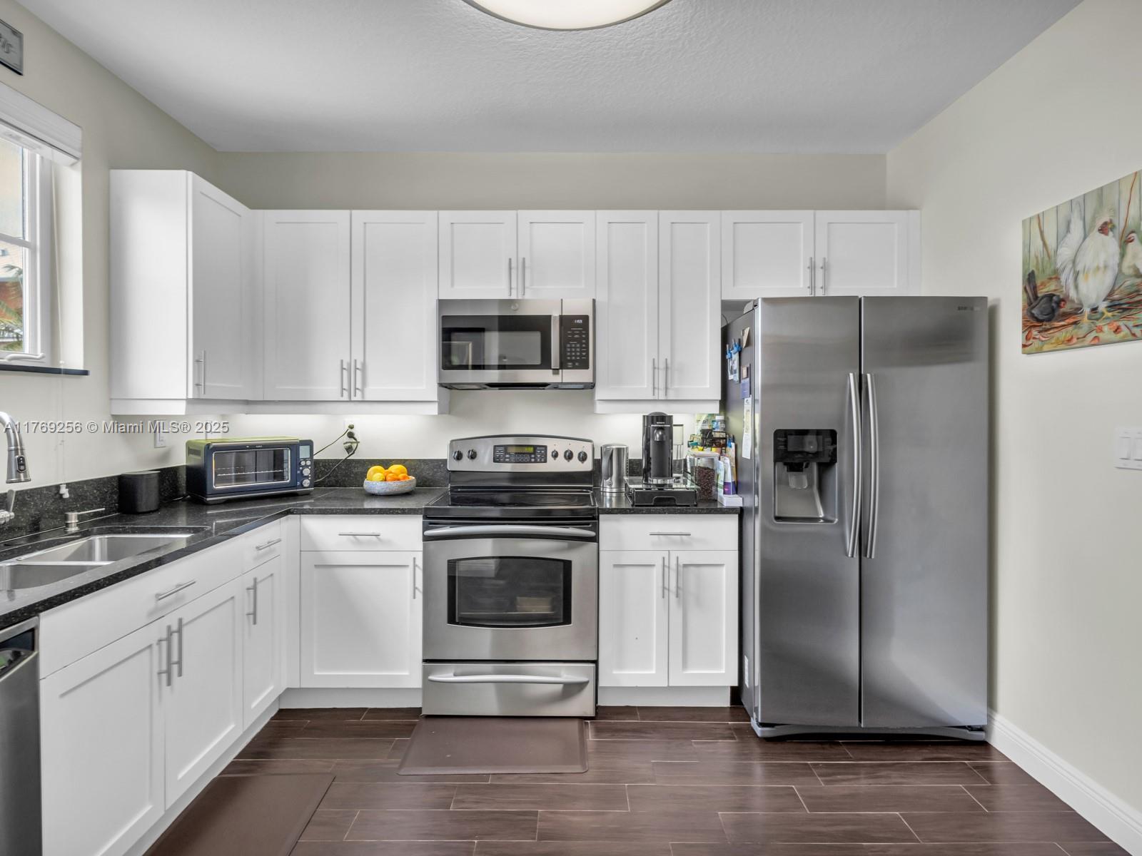 VILLAGE AT SAILBOAT BEND - Residential Lease