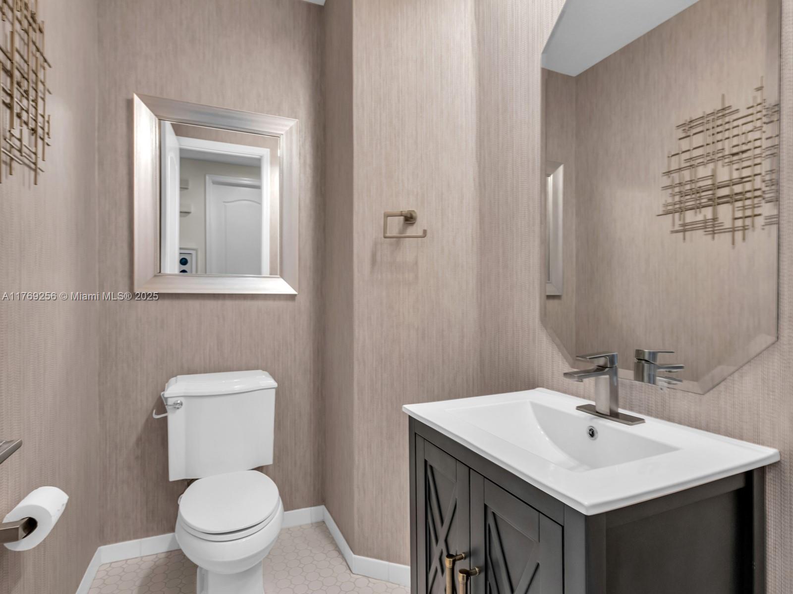 VILLAGE AT SAILBOAT BEND - Residential Lease