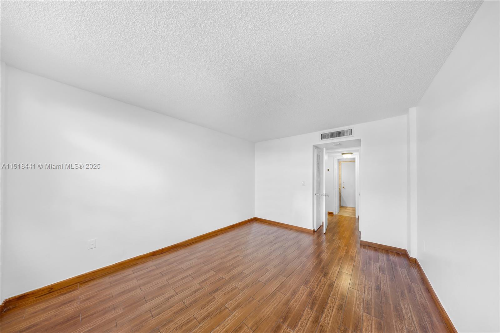 Stratford House Condo - Residential Lease