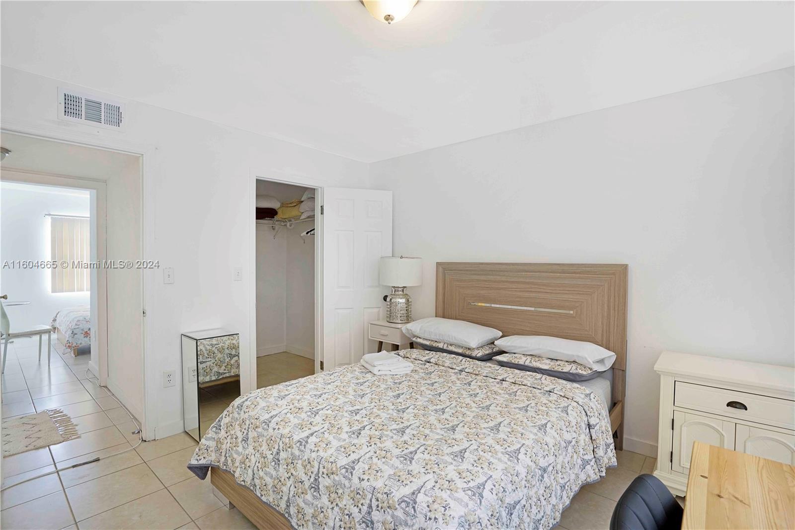 CULMER VILLAS - Residential