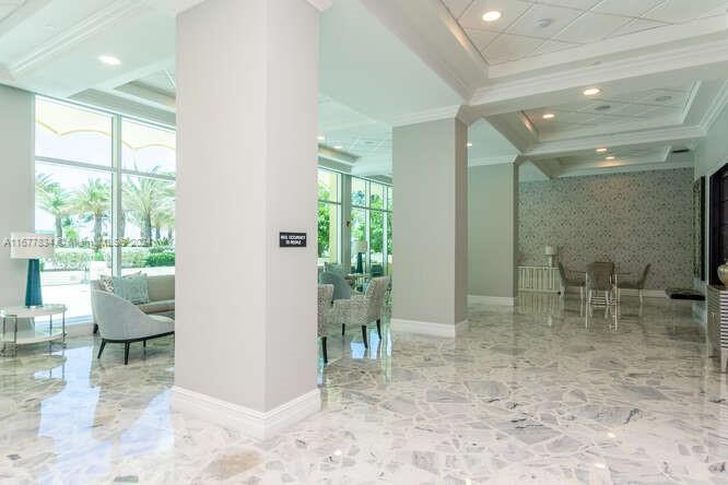 THE WAVE CONDO - Residential Lease