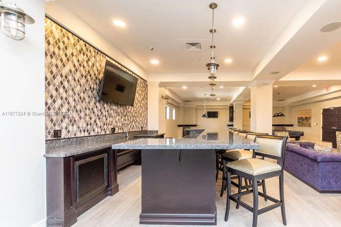 THE WAVE CONDO - Residential Lease