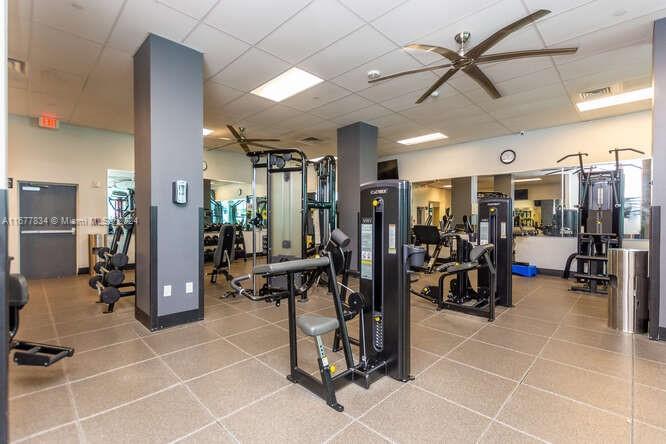 THE WAVE CONDO - Residential Lease