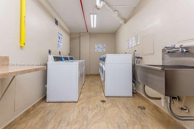 THE WAVE CONDO - Residential Lease