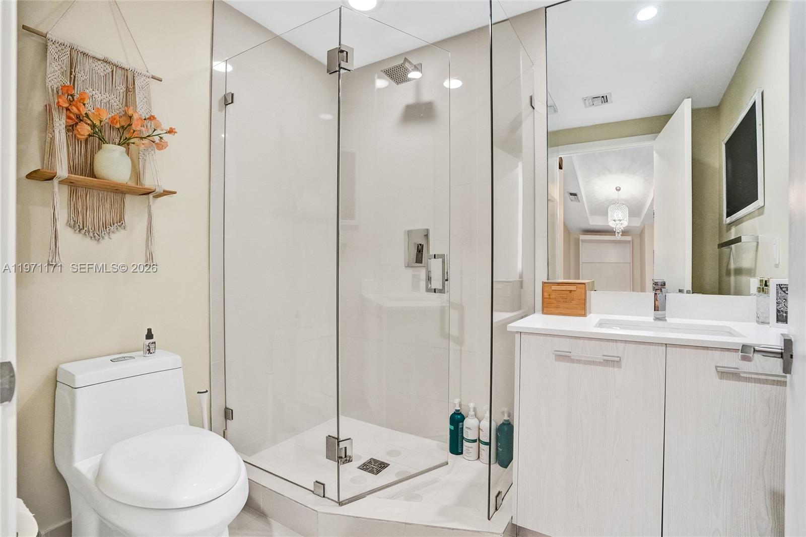 BRICKELL HEIGHTS EAST CON - Residential