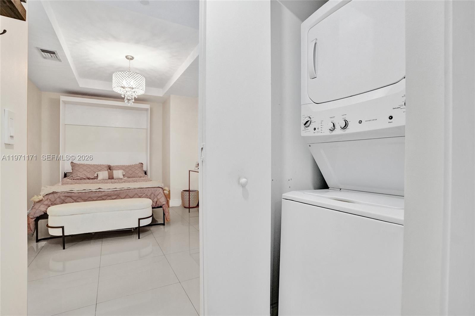 BRICKELL HEIGHTS EAST CON - Residential