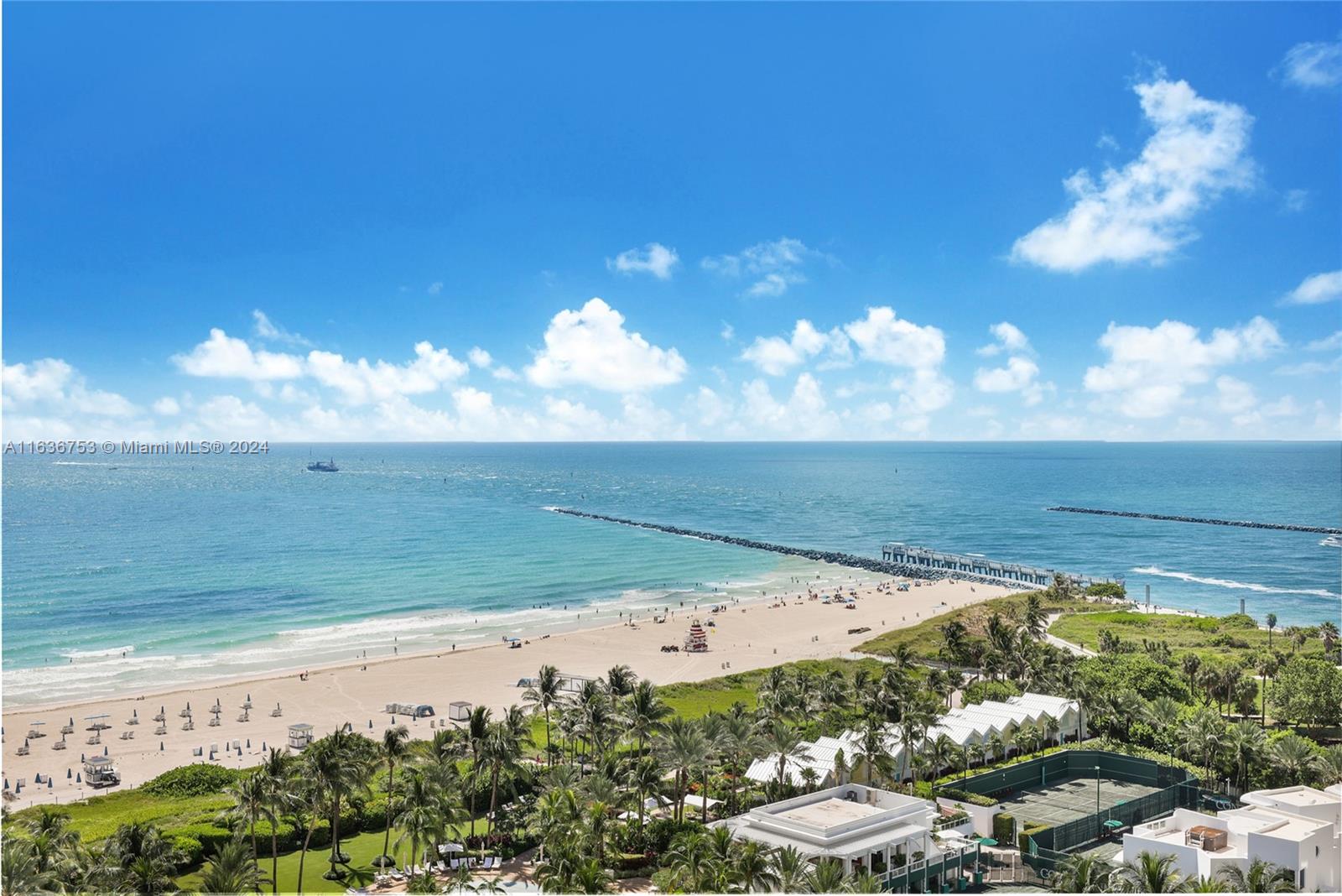 50 S Pointe Dr 1704, Miami Beach, Miami-Dade County, Florida - 2 Bedrooms  
3 Bathrooms - 