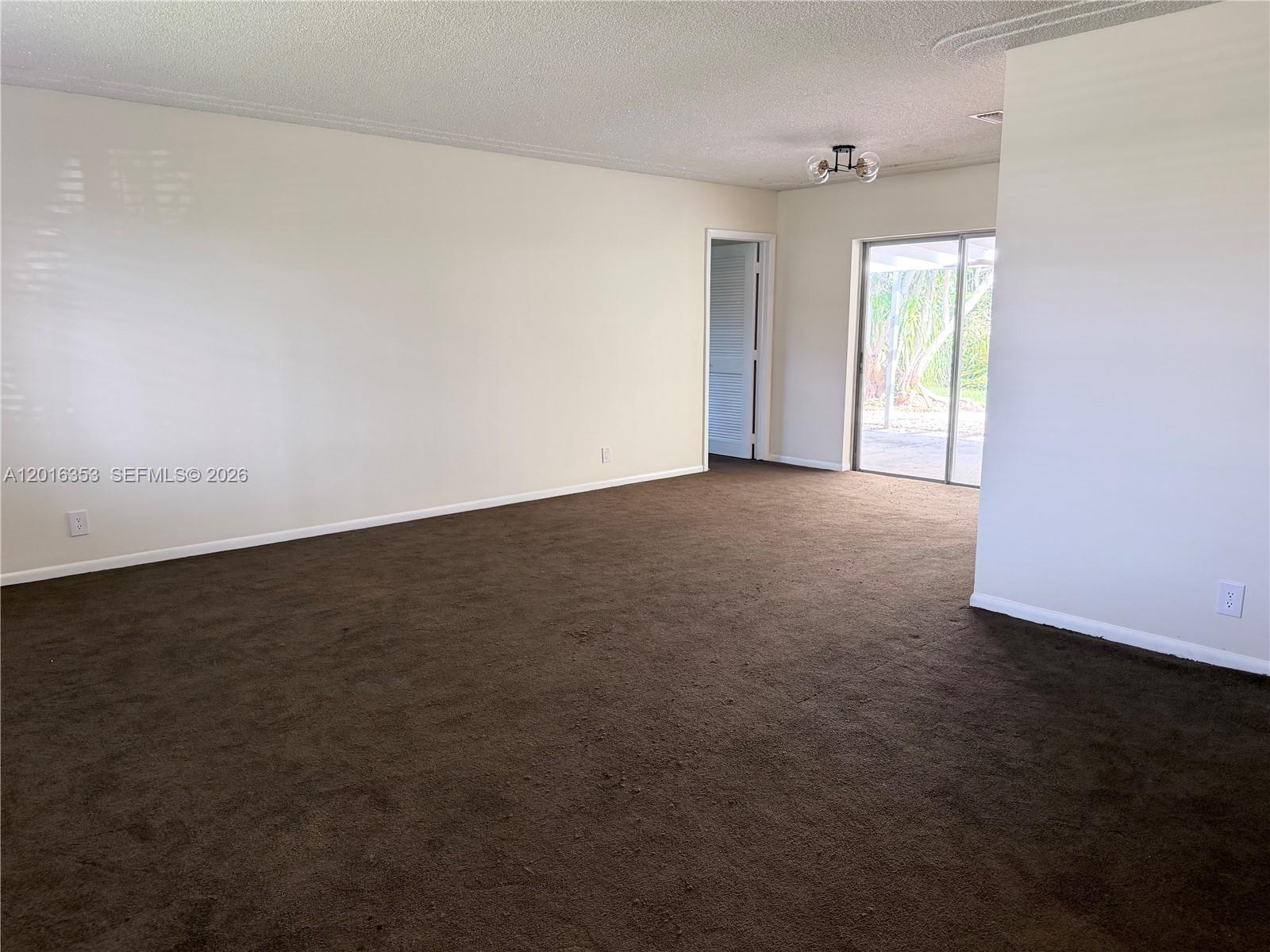 4420 NW 16th St