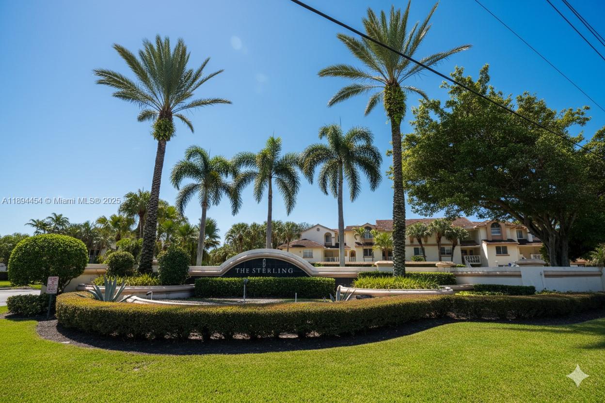 STERLING VILLAGES OF PALM - Residential Lease
