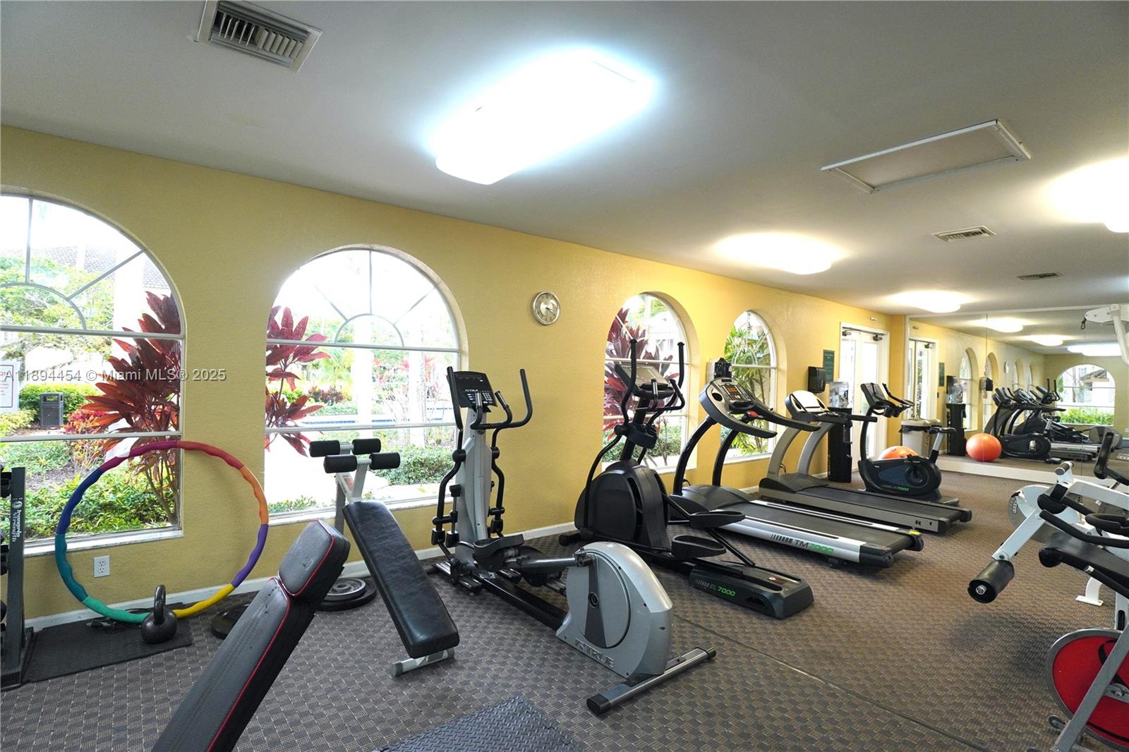 STERLING VILLAGES OF PALM - Residential Lease
