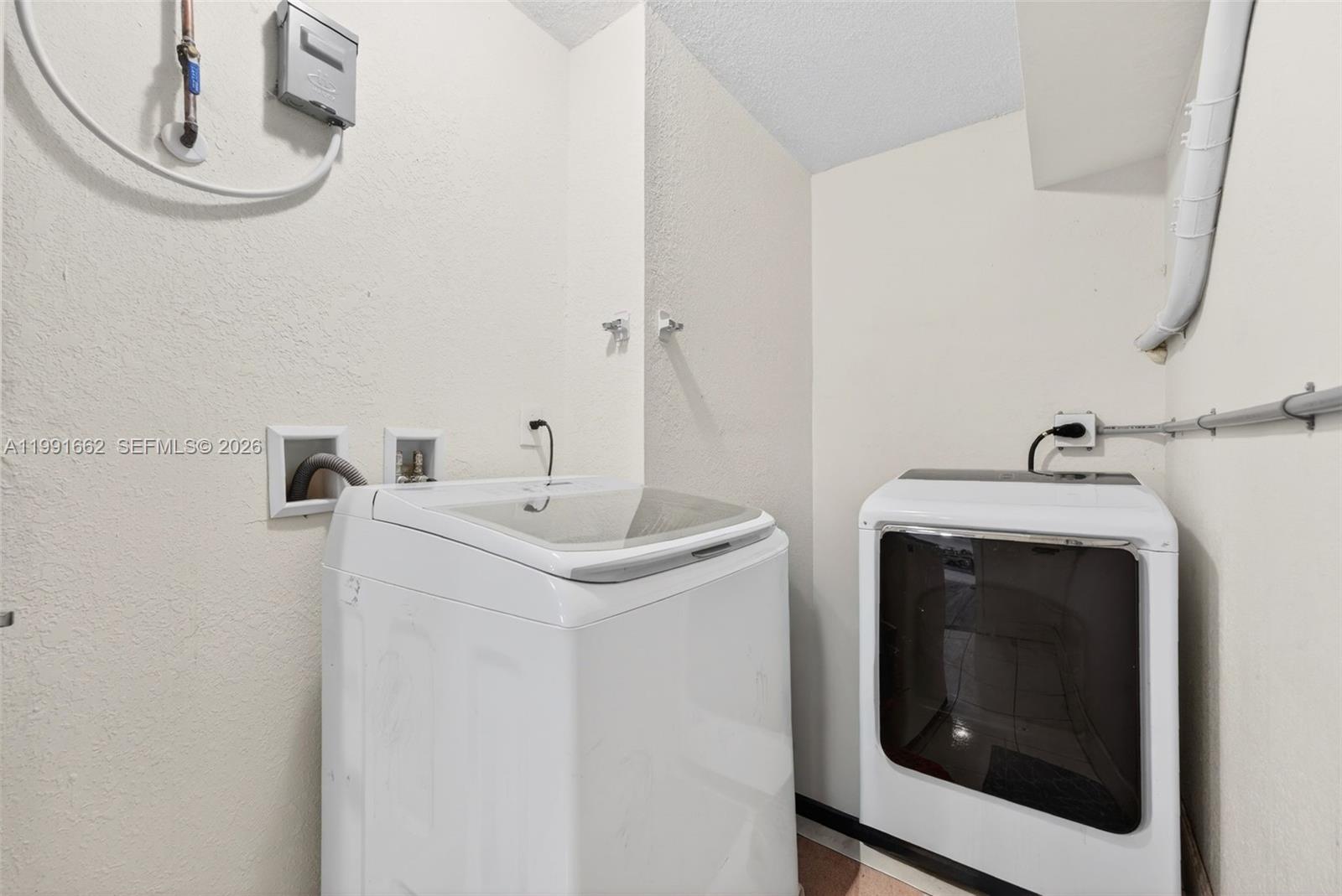 FOREST PARK - Residential