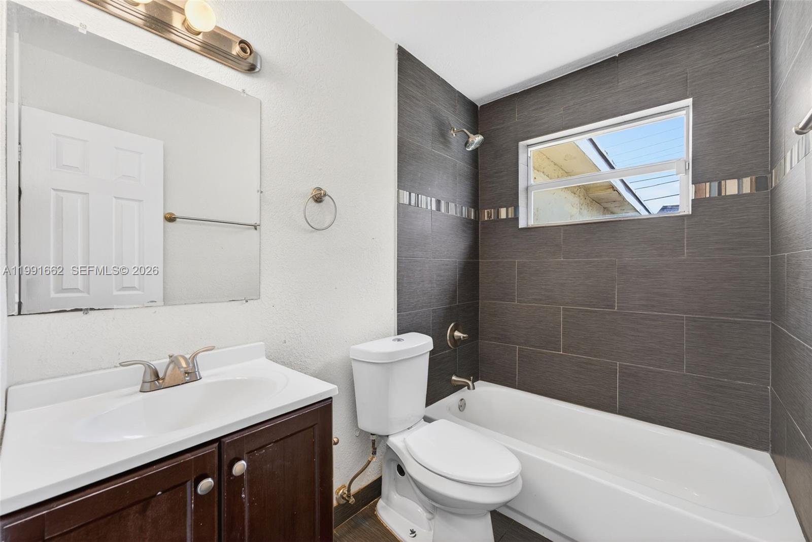 FOREST PARK - Residential