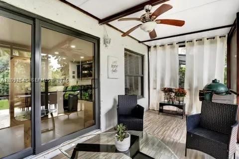 4678 NW 30th St