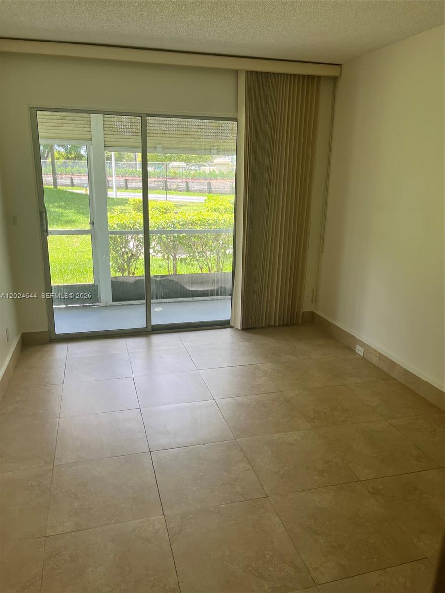 NEW HAMPTON AT CENTURY VI - Residential Lease