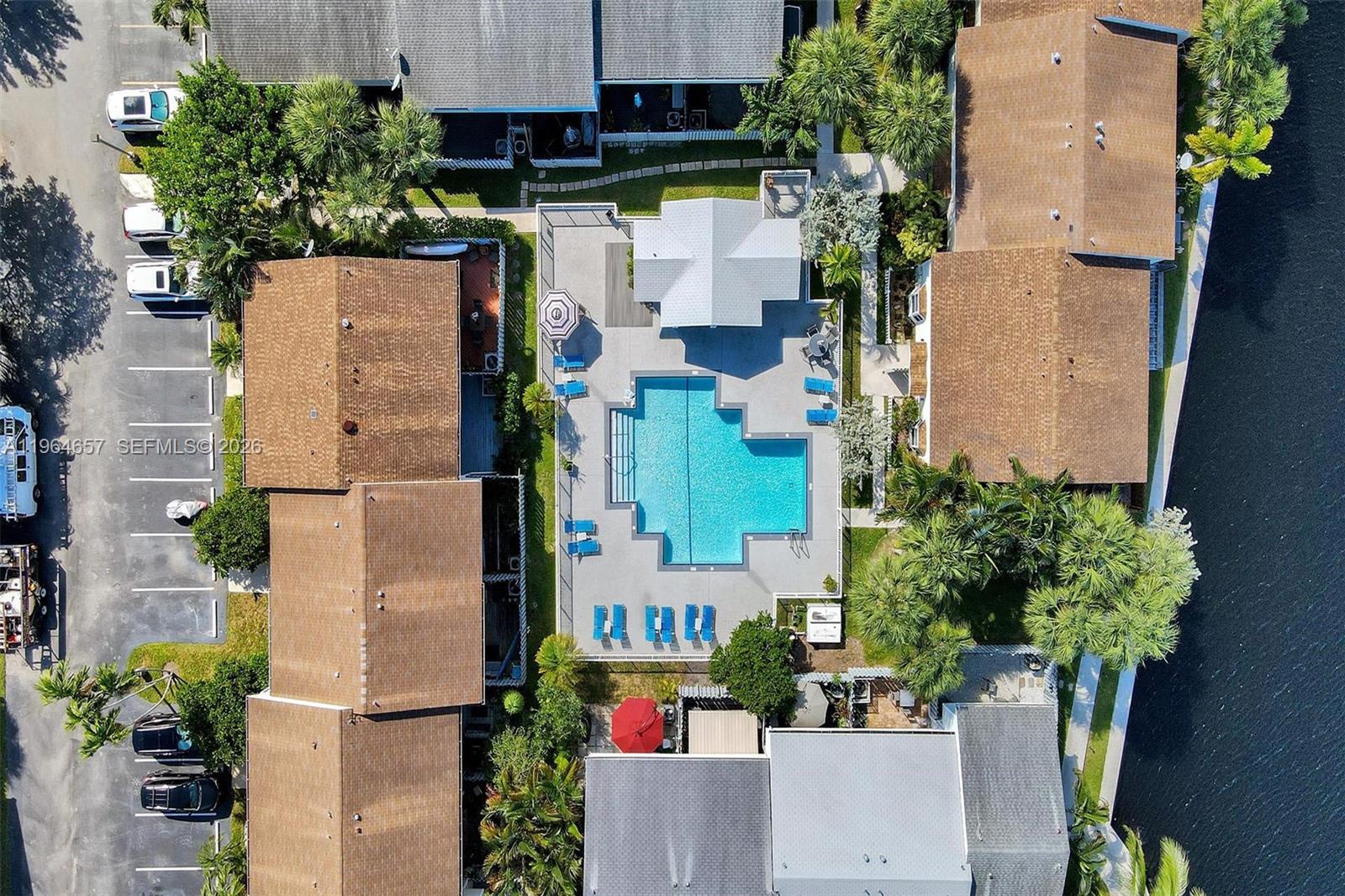 RESUBDIVISION OF LINDA TE - Residential