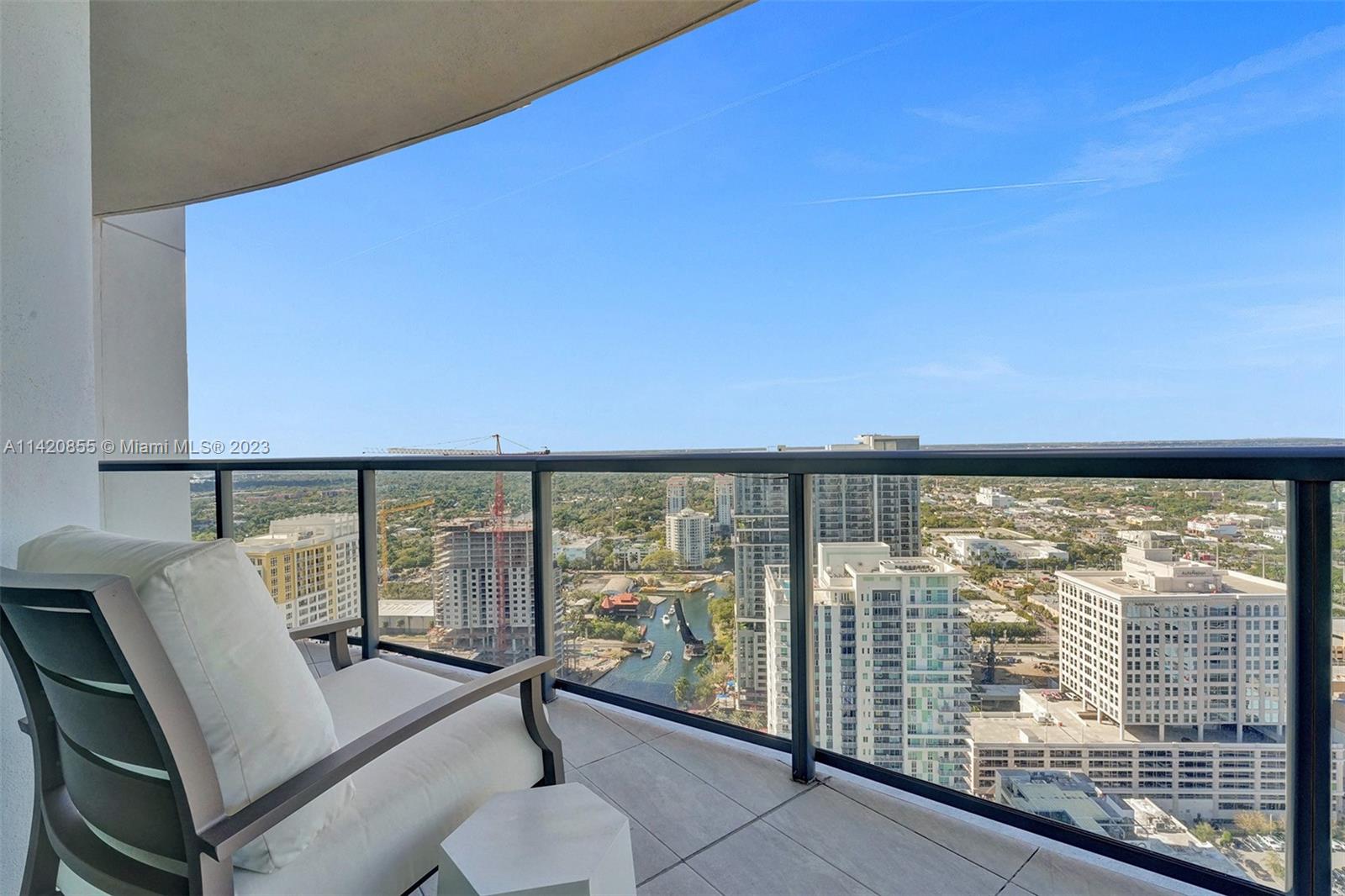100 LAS OLAS CONDO - Residential