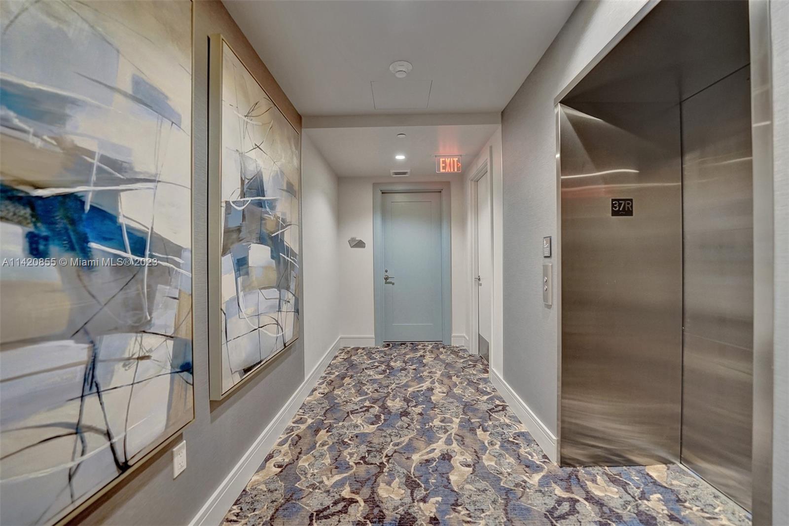 100 LAS OLAS CONDO - Residential