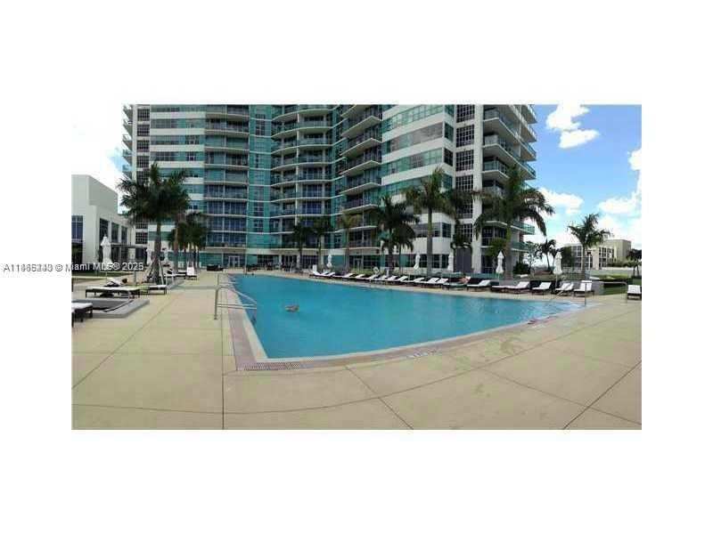 FOUR MIDTOWN MIAMI CONDO - Residential
