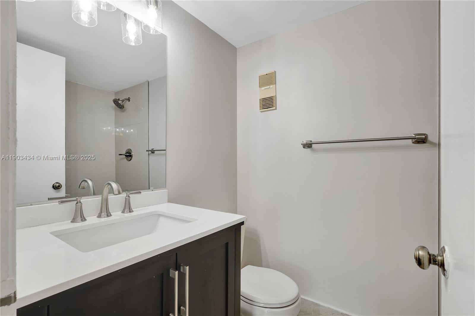 JACARANDA HEIGHTS CONDO - Residential Lease