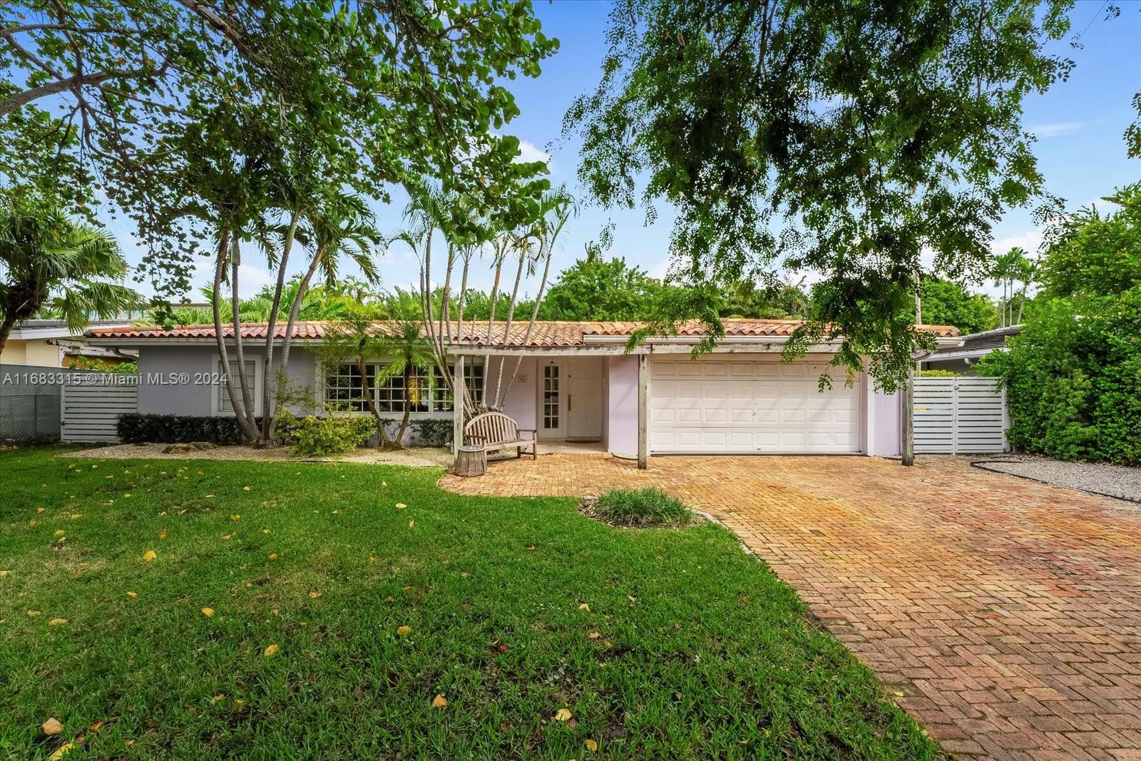 361 W Heather Dr