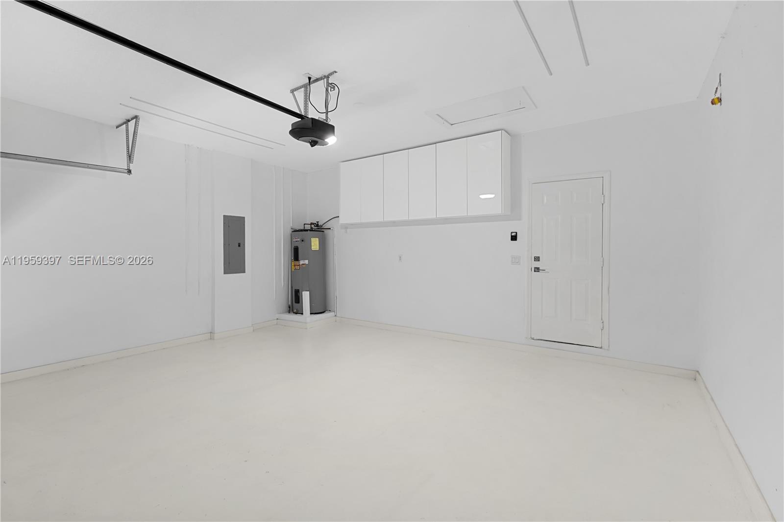 DORAL ISLES NORTH SEC ONE - Residential