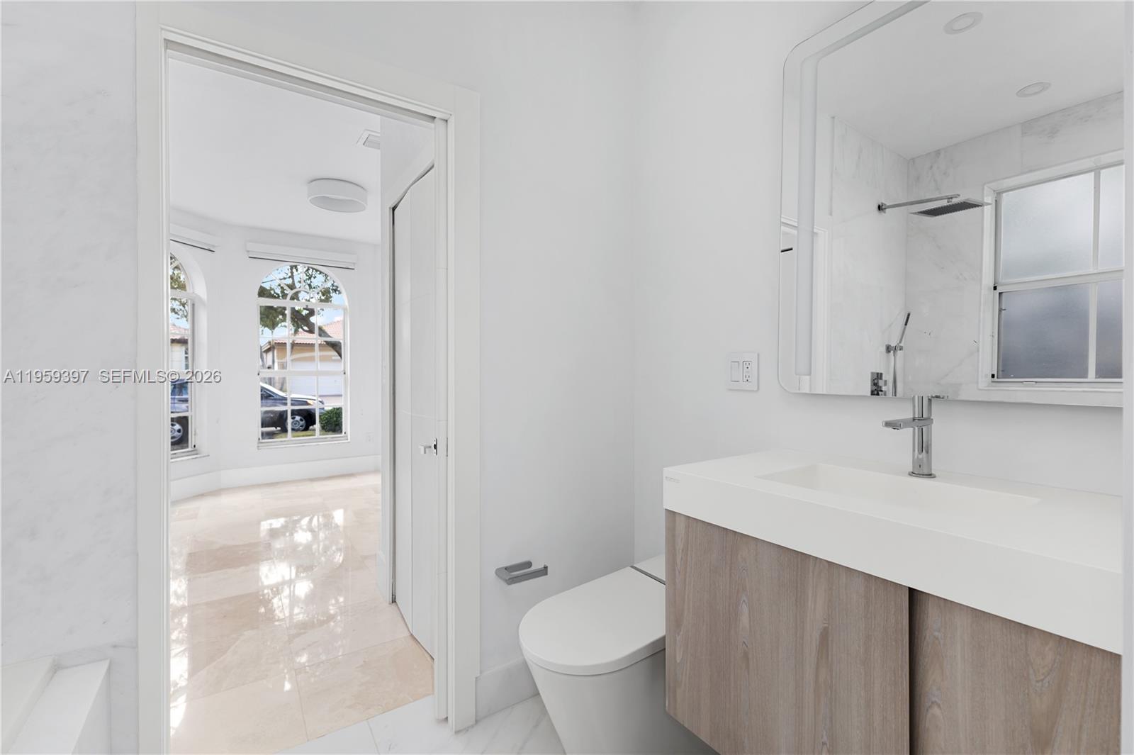 DORAL ISLES NORTH SEC ONE - Residential