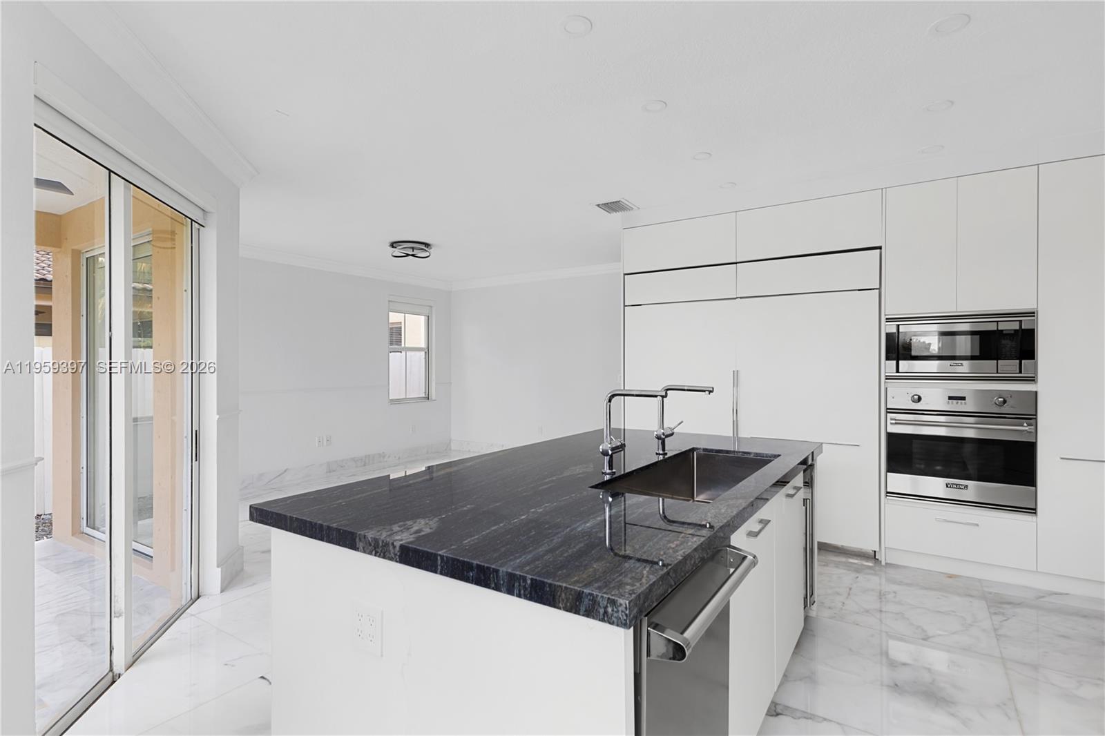 DORAL ISLES NORTH SEC ONE - Residential