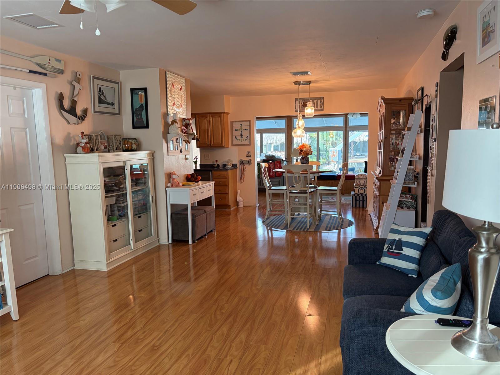 SHELTER ISLANDS 1ST ADD - Residential